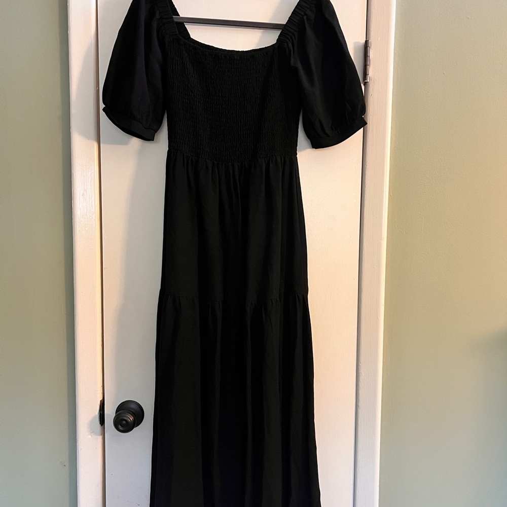 Neuflora Winfield Black dress, Size M